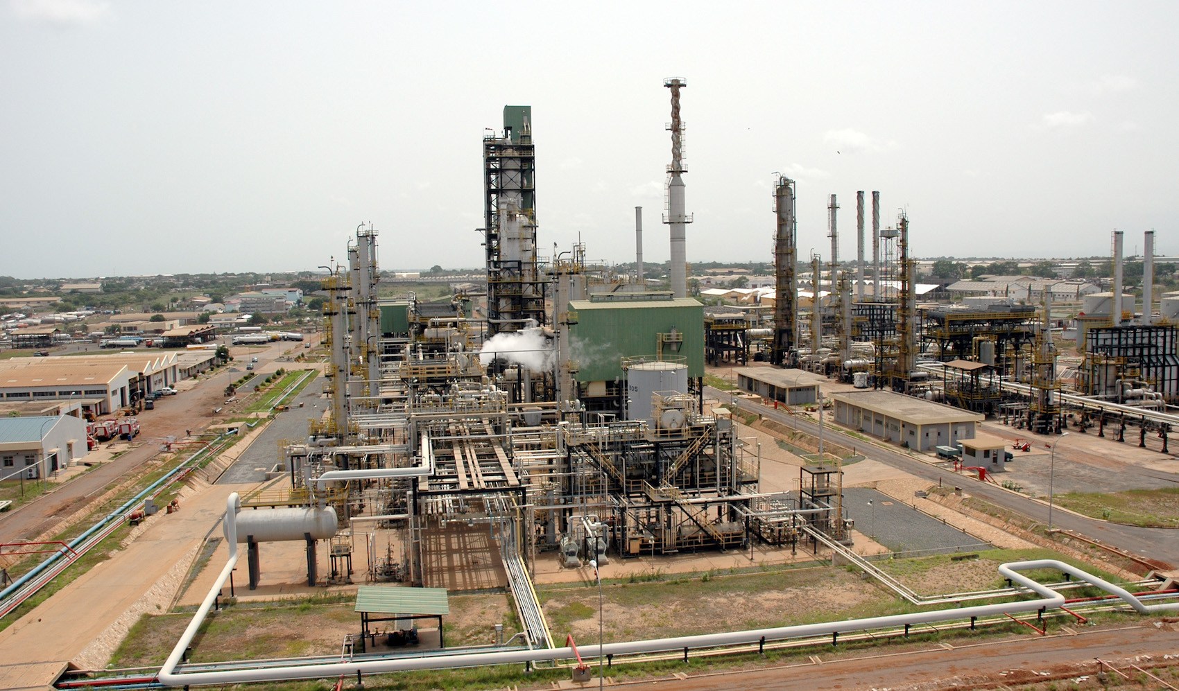 GHANA: GAS AND PETROLEUM IMPORT SECTOR FACES FRESH POLITICAL CHALLENGES