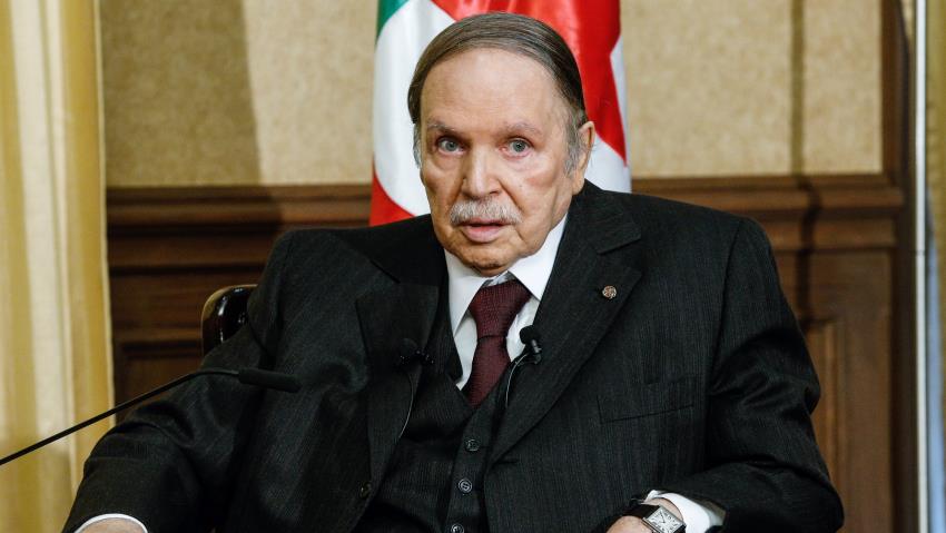 ALGERIA: THE MILITARY TAKES CHARGE IN AN APPARENT CONSTITUTIONAL INTERVENTION