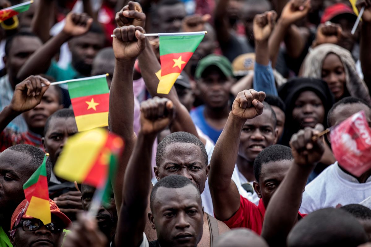 CAMEROON: BUOYANT ECONOMY DESPITE SECURITY THREATS