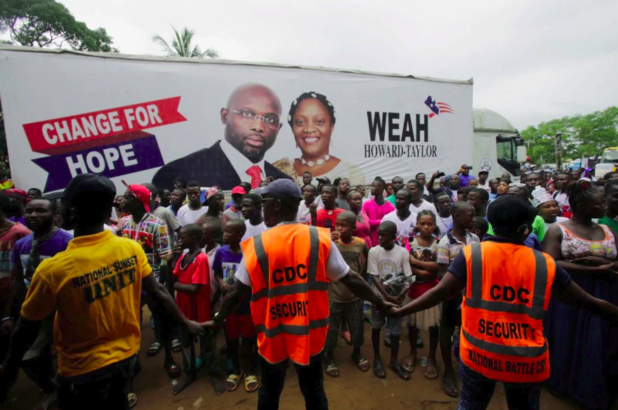 LIBERIA: GOVERNMENT COMES UNDER MOUNTING PRESSURE AS ECONOMY FALTERS
