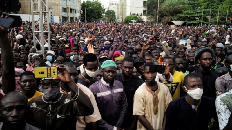 MALI: MASS PROTESTS PROMPT FEARS OF STREET REVOLUTION OR MILITARY COUP