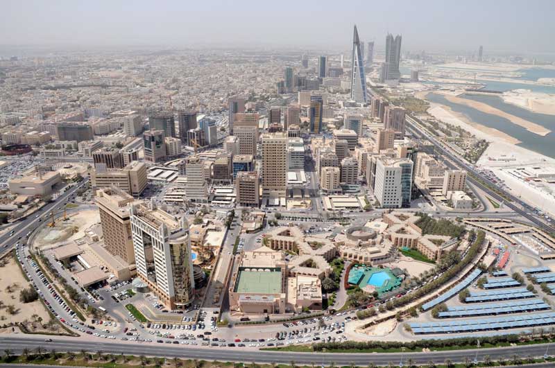 BAHRAIN: FISCAL RISKS ARE MITIGATED BY REGIONAL LIFELINES